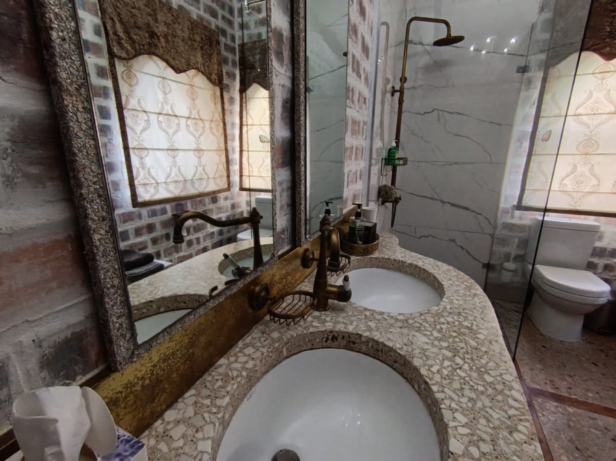 To Let 1 Bedroom Property for Rent in Grootbrakhoogte Western Cape